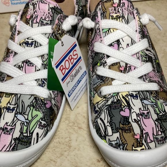 - NWT Bobs by Skechers beach bingo collection style Kitten bitten ladies… - Picture 10 of 10